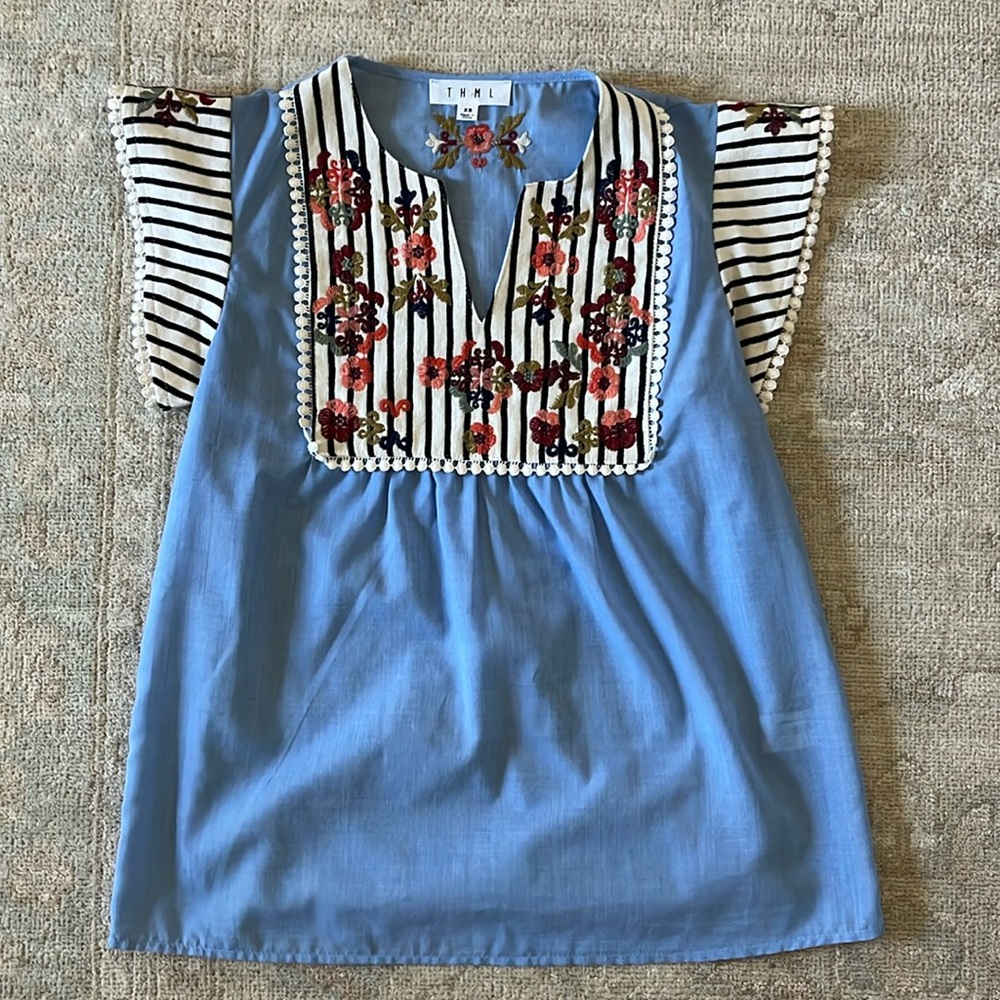 NWOT THML Top, size XS